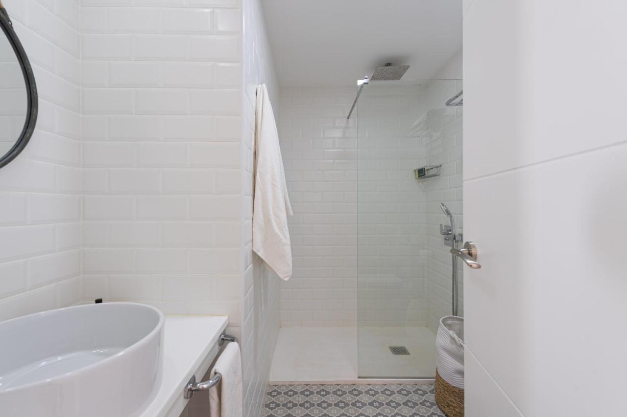 Homeforguest Modern And New Beachfront Apartment La Oliva Ngoại thất bức ảnh
